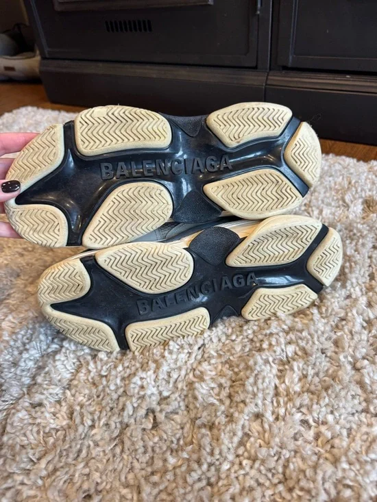 Balenciaga Beige and Black Triple S Style Chunky Sneaker - Picture 5 of 5
